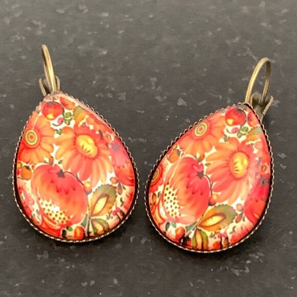 Japanese Style Red Sunflower & Strawberry Teardrop Earrings, Fruit & Flowers - Picture 2 of 11